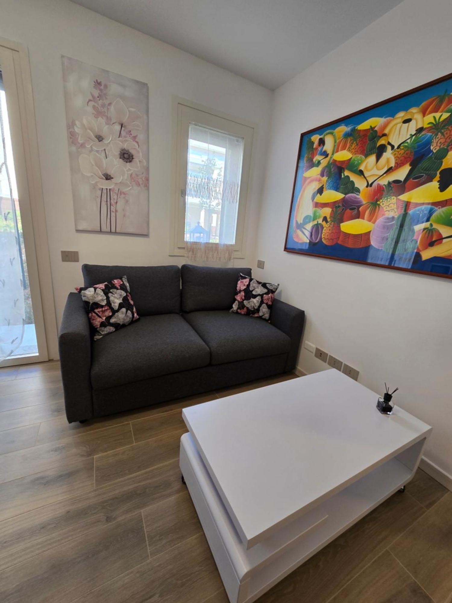 New Living Milano *